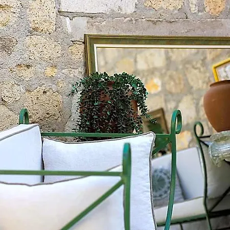 Otel Voger Alacati Pino