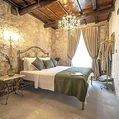Voger Alacati Pino Otel Ciftlikkoyu